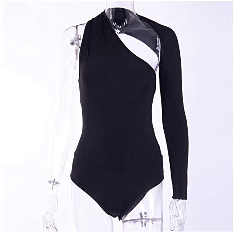Black One Shoulder Cut Out Bodysuit